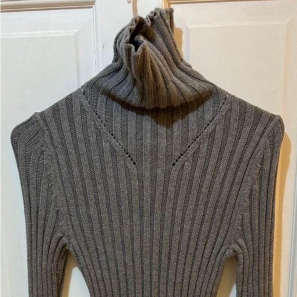 Junior/Women’s Victoria’s Secret ribbed long length turtleneck sweater dress
